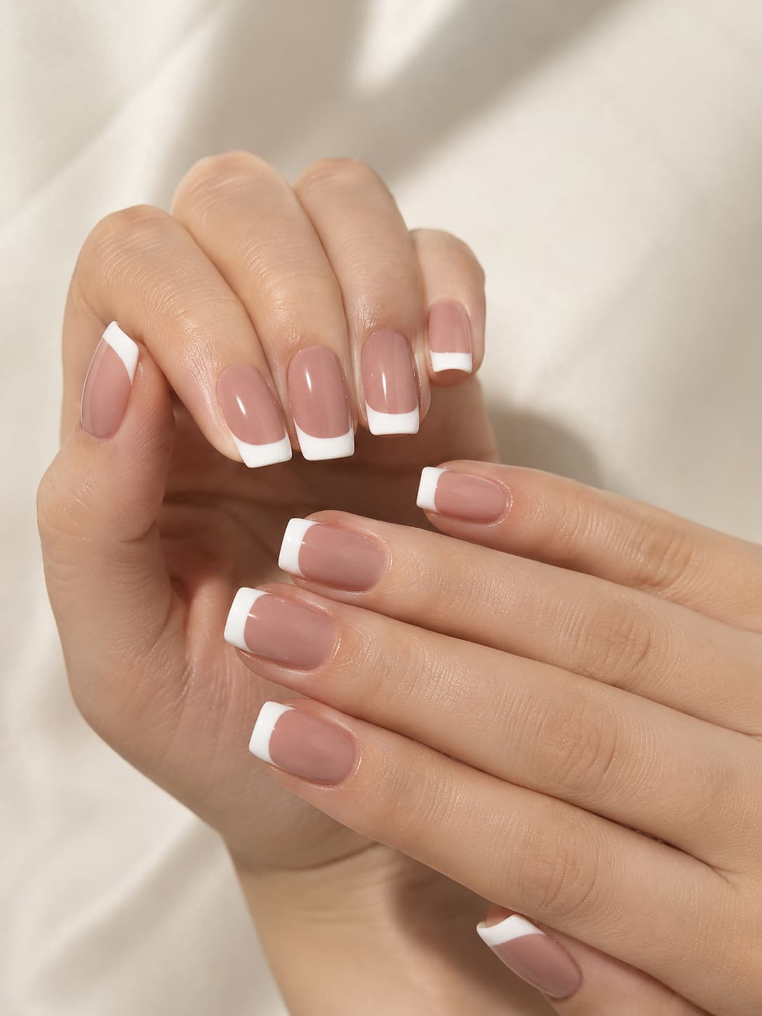 Short White French Tip Nails: Clean, Classic Press-On Sets Worth Wearing Every Day