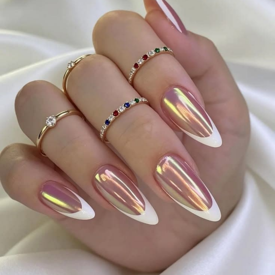 Soft & Light Pink Chrome Nails: Dreamy Styles That Look Expensive