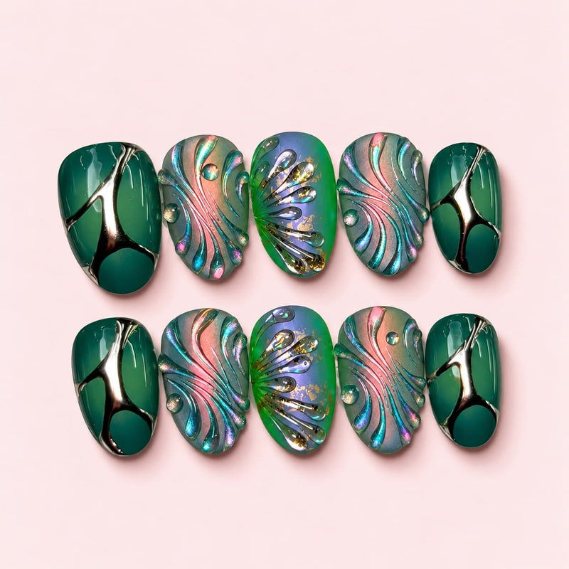 Emerald Peacock Short Press-On Nails | MUOI