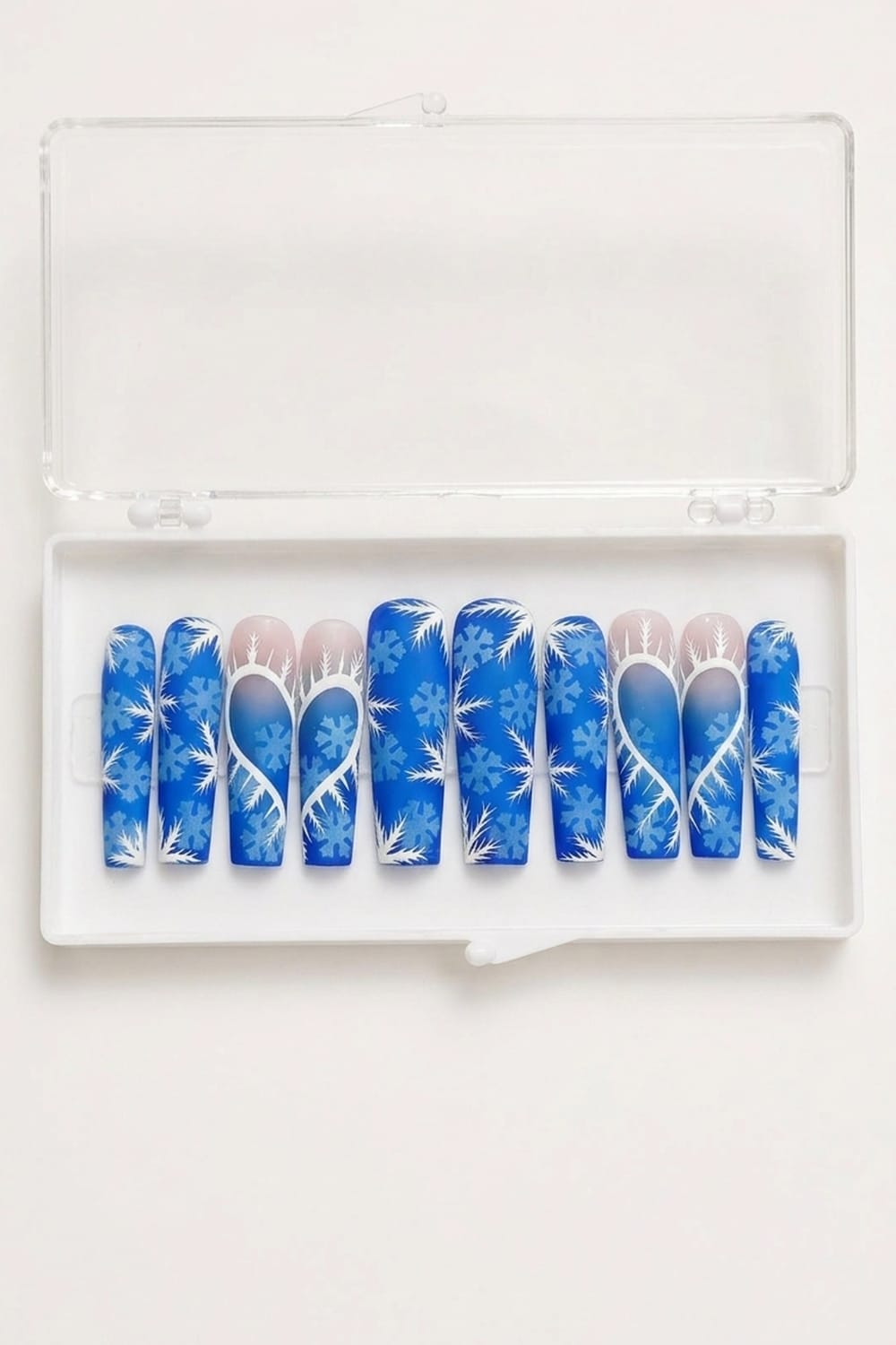 Blue Snowflake Coffin Nails – Winter Press On Set